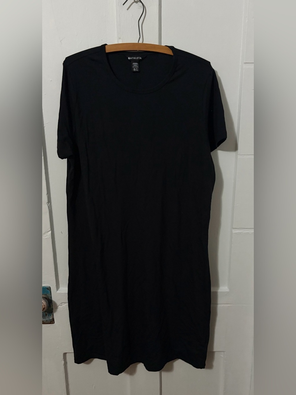 Athleta Essential Tee Dress T Shirt
Dress